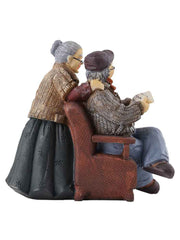 Dada Dadi Romantic Couple Miniatures for Home Decor - 8 x 6 x 4 Inches